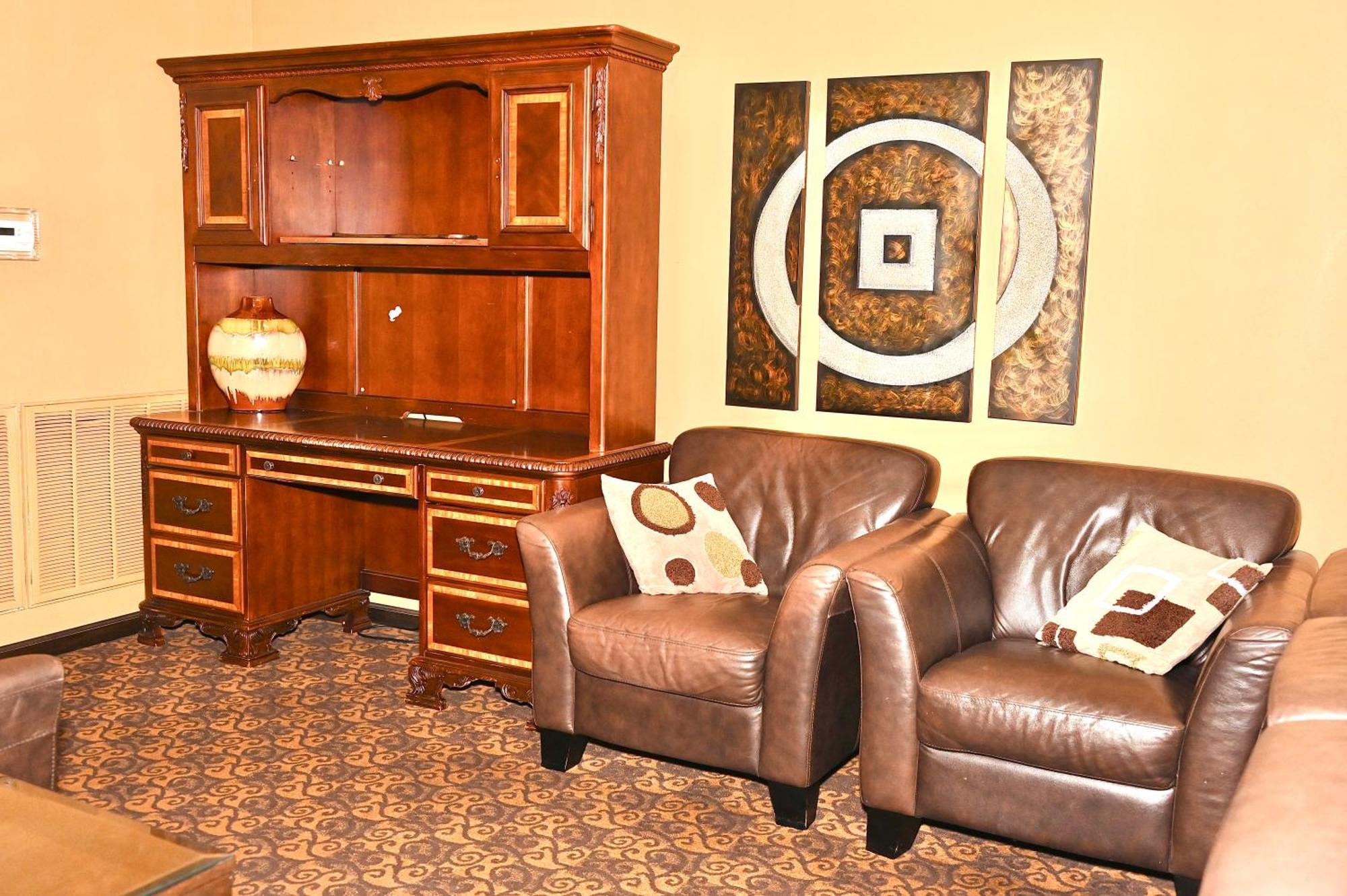 Fortune Inn & Suites Newport Ngoại thất bức ảnh