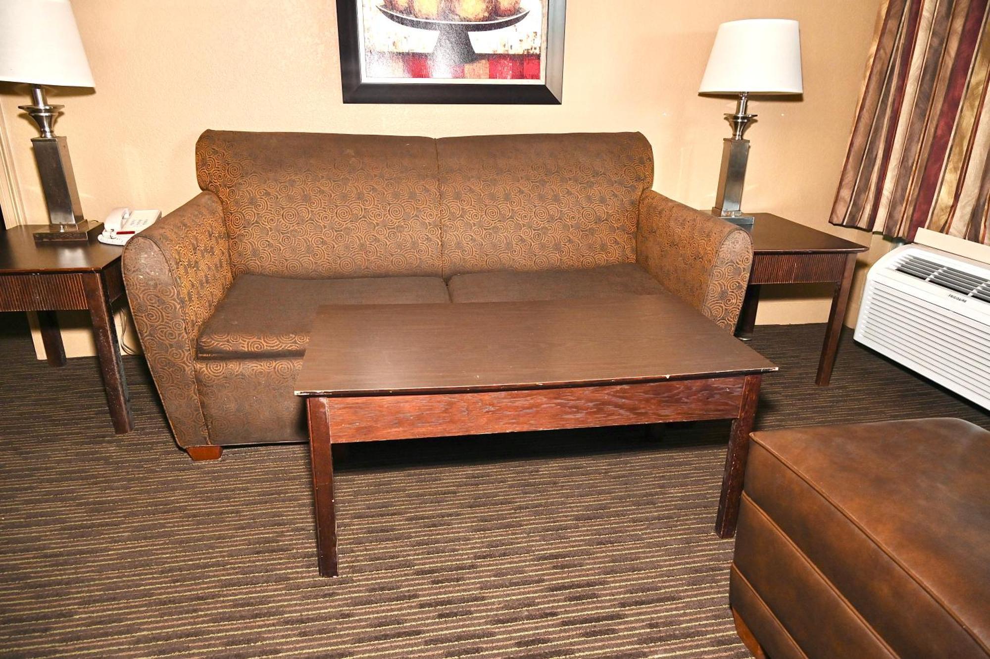Fortune Inn & Suites Newport Ngoại thất bức ảnh