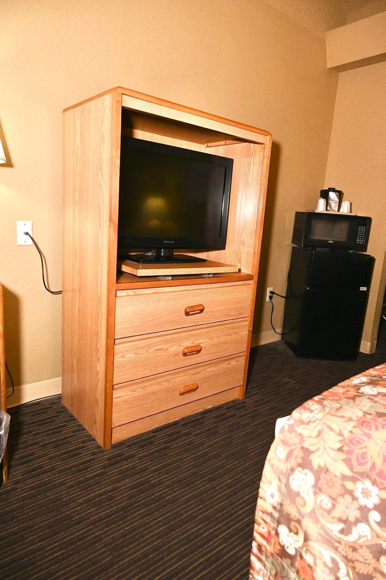 Fortune Inn & Suites Newport Ngoại thất bức ảnh
